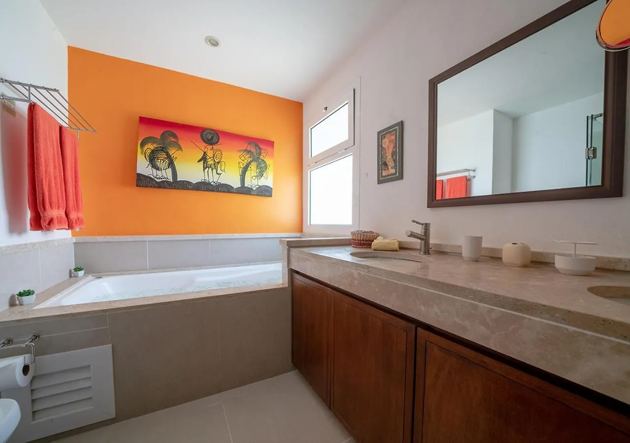 2 Bedroom Condo With Pool & Gym - Calm Near To The Beach - At Quadra Alea - Xaman 201 Playa del Carmen 0*,
