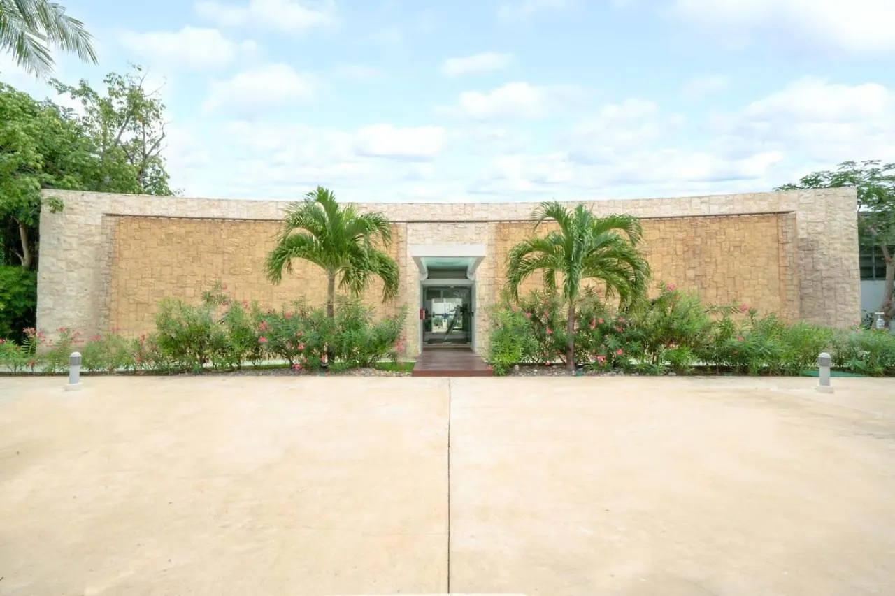 2 Bedroom Condo With Pool & Gym - Calm Near To The Beach - At Quadra Alea - Xaman 201 Playa del Carmen Mexico