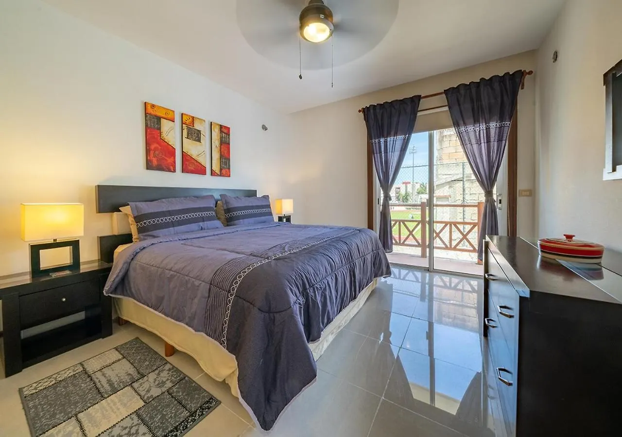 2 Bedroom Condo With Pool & Gym - Calm Near To The Beach - At Quadra Alea - Xaman 201 Playa del Carmen Holiday home