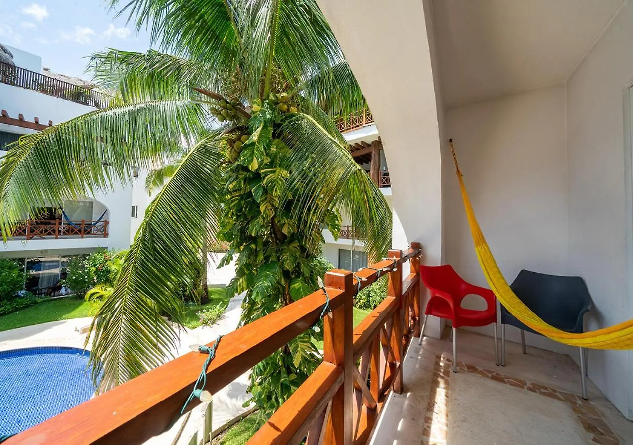 2 Bedroom Condo With Pool & Gym - Calm Near To The Beach - At Quadra Alea - Xaman 201 Playa del Carmen