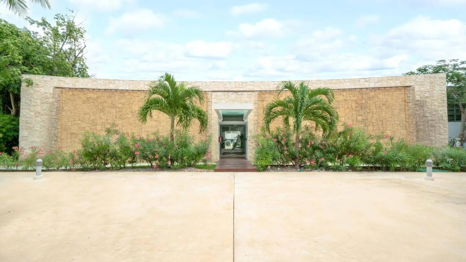 Ferienhaus 2 Bedroom Condo With Pool & Gym - Calm Near To The Beach - At Quadra Alea - Xaman 201 Playa del Carmen Mexiko